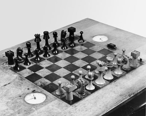 duchamp_ba_chess_set_proa